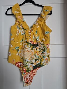 Meet Curve One-Piece Swimsuit